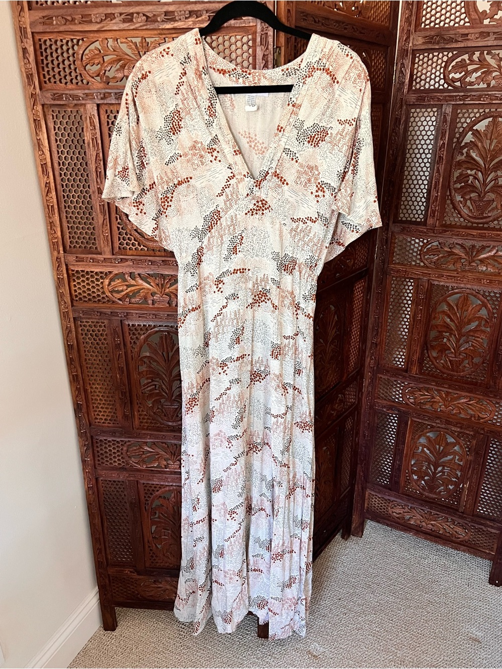Pampelone White and Rust Printed V-Neck Maxi Dress